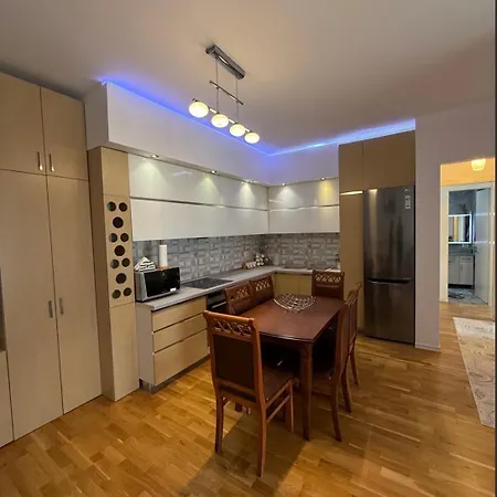 Apartmán Quiet Upscale Area With Stunning View Tirana